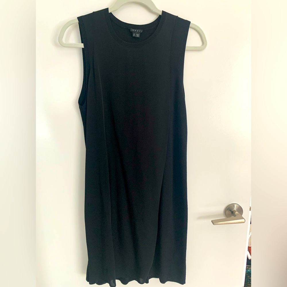 THEORY shift dress EUC